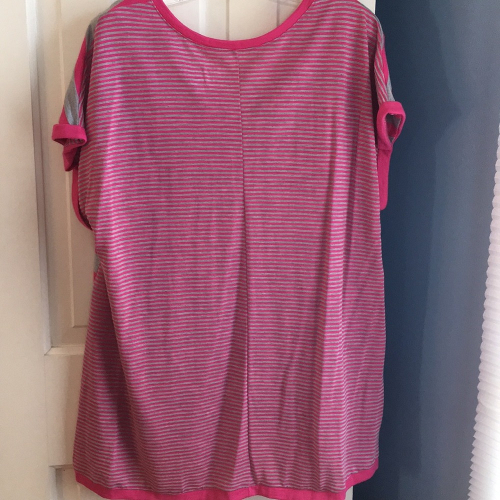 Pink and Gray striped tee - Picture 3 of 3